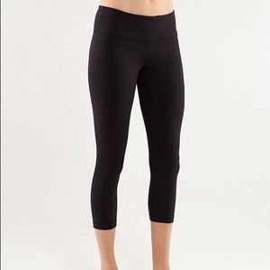 Lululemon Wunder Under Crop Leggings